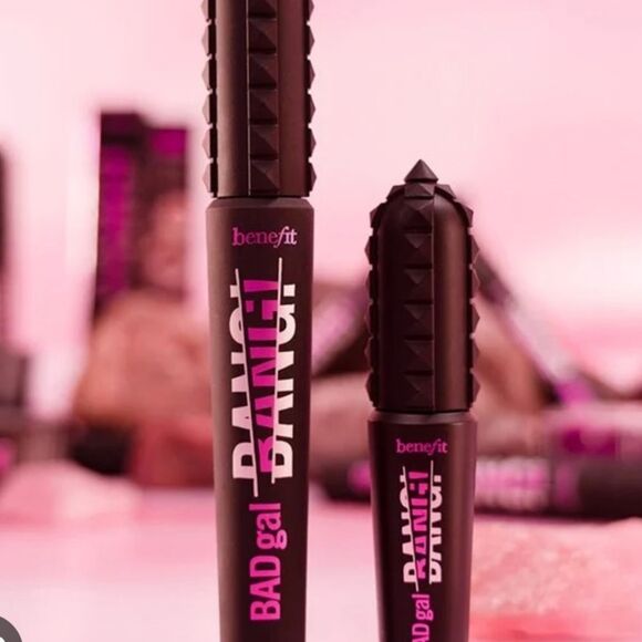 Benefit BadGal Goodies Volumizing Mascara Set - Picture 9 of 10